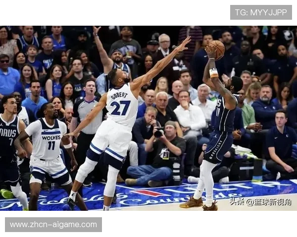森林狼队第三节防守升级 限制对手仅得18分